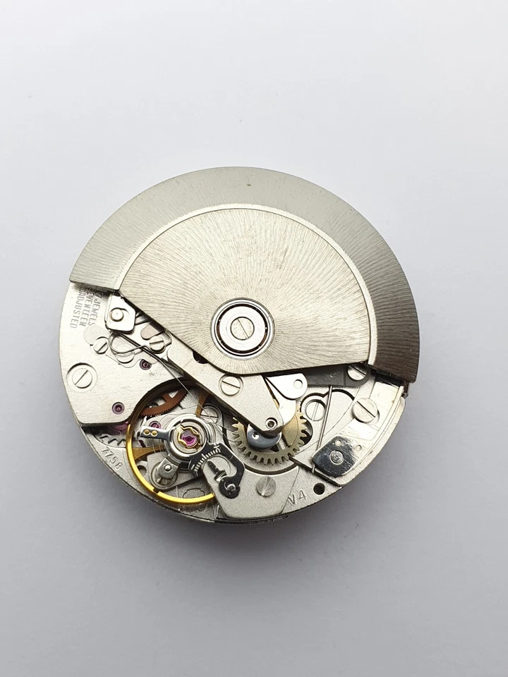 Valjoux 7758 Movement - Works - Parts - Image 1 of 4