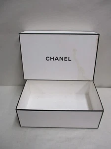 Chanel Original Black & White Empty Designer Gift Box 8 3/4" x 5 1/2" x 3" - Picture 1 of 14