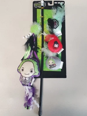 Warner Bros. Beetlejuice Cat Wand Teaser w/ Feathers & 3 Plush Catnip Balls New - Image 1 of 4