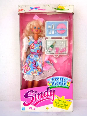 Hasbro Sindy Pretty Picnic Fashion Doll 1990s NRFB Boxed Very Rare - Image 1 of 4