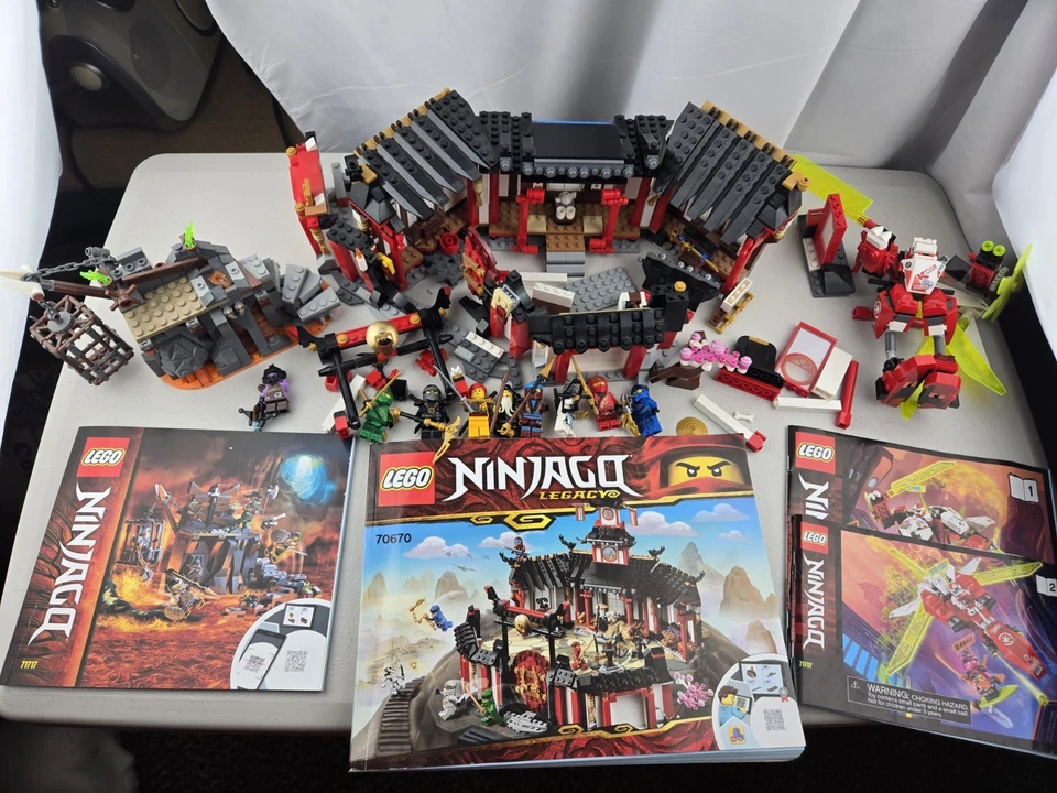 Incomplete LEGO NINJAGO Lot: Monastery of Spinjitzu 70670 71717 Kai's Mech 71707 - Image 1 of 4