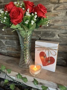 Shabby Chic Wooden Plaque With Heart Design Distressed Handmade Gift Home Decor - Picture 1 of 8