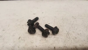 Tronçonneuse Homelite 410 - 4 vis de fixation du lanceur - Picture 1 of 1