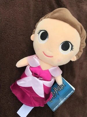 Boneco de Pelúcia Funko Supercute Harry Potter Yule Ball Hermione -Novo - Imagem 1 de 4