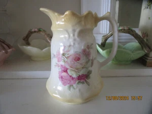 PRETTY JAMES KENT OLD FOLEY PINK ROSES ON BLUSH COLOUR JUG - Picture 1 of 8