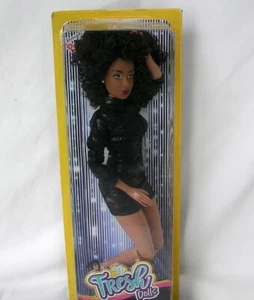 The Fresh Dolls ""I'm Mia"" afroamericano articolato fatto per muovere il corpo senza scatola - Foto 1 di 10