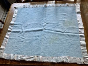 Vintage Baby Blanket Satin Trim Printed Thick Edges *TLC* Cond 35x42” Blue - Picture 1 of 15