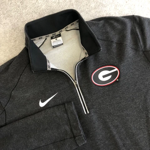 University of Georgia UGA Nike Mens L Dri-Fit 1/4 Zip Long Sleeve Pullover Shirt Cover