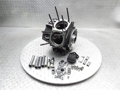 Harley Electra Glide 2006 FLHTCUI cárter cárter bloque motor fabricante de equipos originales Foto 1 de 4