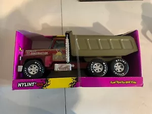 Nylint 6-Wheel Ford Dump Truck 871 Pressed Steel in box NOS 1995 - Picture 1 of 6