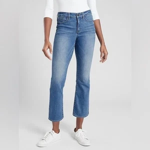 Athleta Sculptek Crop Kick Jean Morro Wash Size 4 - Picture 1 of 7