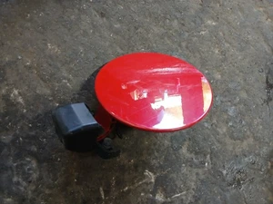 SSANGYONG TIVOLI FUEL FILLER FLAP 'RAM' RED 1.6 PETROL 2017 ~ - Picture 1 of 2