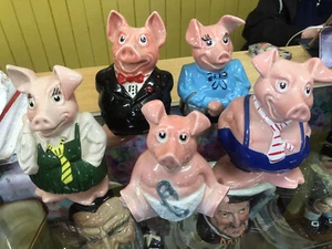 Set of Wade Natwest Bank Pig Money Banks with Original Stoppers - Picture 1 of 1