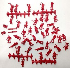 1:72 PIRATES Maker Unkwn skeletons cannons Airfix unpainted HO miniature