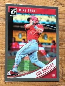 2018 DONRUSS OPTIC BASEBALL MIKE TROUT VARIATION CARD No.121 Los Angeles - Picture 1 of 2