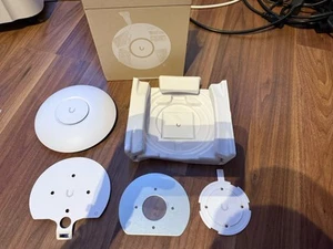 Ubiquiti U6+ (U6-Plus) Wi-Fi 6 Wireless Access Point 2.4/5 GHz - Bild 1 von 7