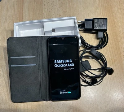 Samsung Galaxy A40 Schwarz - Bild 1 von 2