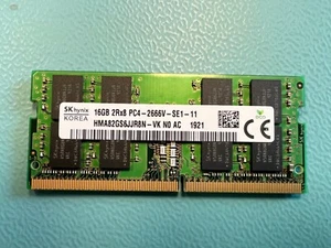 SK Hynix HMA82GS6JJR8N-VK 16GB 2Rx8 PC4-2666V DDR4 RAM - Picture 1 of 2