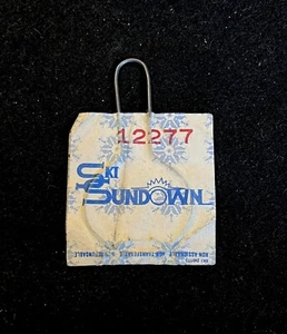 Boleto de remonte vintage de los años 70 SKI SUNDOWN CONNECTICUT recuerdo de viaje - Imagen 1 de 2