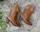 70s Women's 6 1/2 ACME Stacked Heel Cowgirl Boots Tan Leather Western 6.5