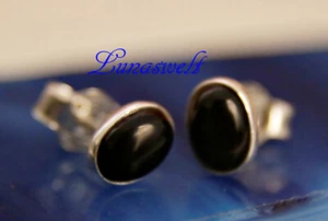   Sehr schöne Ohrstecker Onyxl in Silber gefasst - Picture 1 of 2