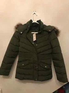 WOMENS UK SIZE 8 NEW LOOK GREEN COAT WITH FUR HOOD BNWT £54.99 RRP - Picture 1 of 5