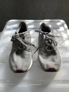 Zapatillas deportivas para mujer New Balance grises para adultos talla 8,5 EE. UU. - Imagen 1 de 10