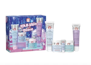 $126 First Aid Beauty FAB Skin at the Disco Set New Repair Cream, Radiance Pads - Picture 1 of 4