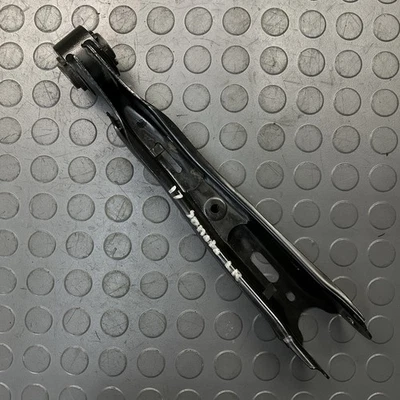 Brazo de control inferior trasero izquierdo Hyundai Sonata 2015-2017 fabricante de equipos originales Foto 1 de 4