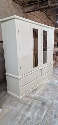 HANDMADE AYLESBURY (IVORY) DEEP DRAWERS/2 MIRRORED QUAD WARDROBE NOT FLAT-PAC!! - Image 1 of 3