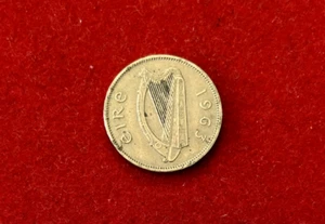Ireland 1963 6 Pence KM#13a T1157 - Picture 1 of 2