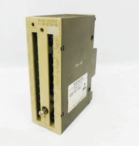 SIEMENS SIMATIC S5 6ES5451-8MR11 6ES5 451-8MR11 E-Stand: 02 -used- - Bild 1 von 4