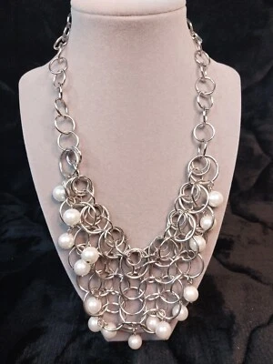 Collar de cota de malla hecho a mano de plata con perlas gótico renacentista, único Foto 1 de 4