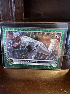 2022 Topps Update Konnor Pilkington RC Rookie Green Foil /499 #US304 Guardians - Picture 1 of 2