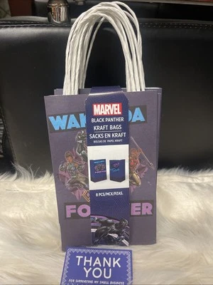 Nuevo en Paquete Bolsas Marvel Pantera Negra Papel Fiesta de Cumpleaños Favor (8) Foto 1 de 2