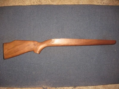 Culata de rifle de nogal de acción larga Savage 110 Foto 1 de 4