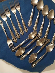 United Silver  Stainless Steel Flatware Acadia Pattern 15 Pieces - Picture 1 of 8