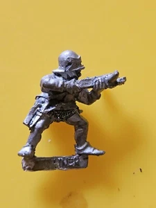 C26 Bretonnian Knights ""retenedor"" ciudadela de metal gw ballesta pestaña de ranura - Imagen 1 de 1