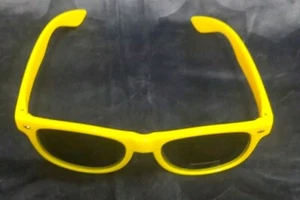 Twisted Tea Sunglasses Unisex Yellow Shades Beer Promo NIP - Picture 1 of 3