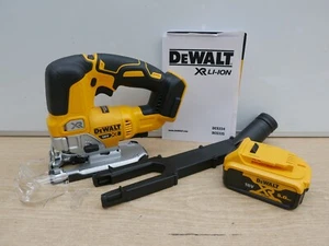 DeWalt DCS334 18V XR Brushless Jigsaw Bare Unit + DCB184 5 AH Battery - Picture 1 of 5