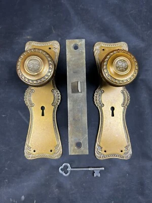 Corbin 1895 Etruscan / Newport Pattern Passage Set M-13000 - Image 1 of 4