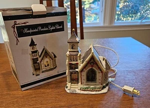 Handbemalte beleuchtete Porzellan Hauskirche mit Kordel - aus den 90er Jahren - Bild 1 von 1