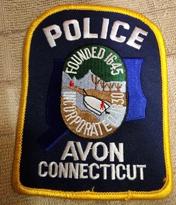 CT Avon Connecticut Police Department Patch - Picture 1 of 1
