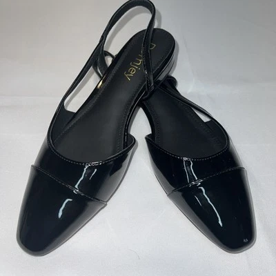 Women’s Dress Shoes Black Size 7.5 Strap Wedge Party Dumjey Leather & Patent NEW - Image 1 of 4