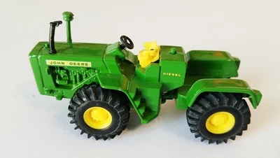 Tractor de juguete agrícola Ertl 1/64 John Deere 8010/8020 4x4 Foto 1 de 4
