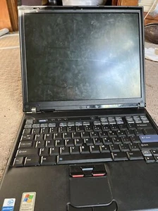 Vintage Retro IBM ThinkPad i Series 2373 Laptop doesn’t work - Picture 1 of 4