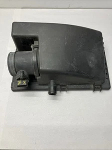 1999-2006 Volvo S80 2.9l/ T6 Turbo Air Filter Housing Top Half Box - Picture 1 of 3