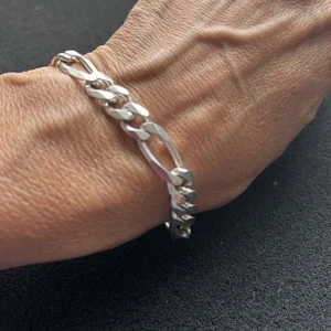 Vintage Sterling Silver Bracelet Figaro Thick Chunky Punk 8” Long 20 Grams - Picture 1 of 4