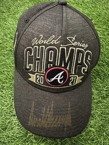 Donald Trump Signed 2021 World Series Locker Room Hat PSA/DNA LOA Atlanta Braves - Picture 1 of 6