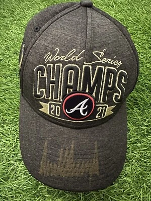 Donald Trump Signed 2021 World Series Locker Room Hat PSA/DNA LOA Atlanta Braves - Image 1 of 4